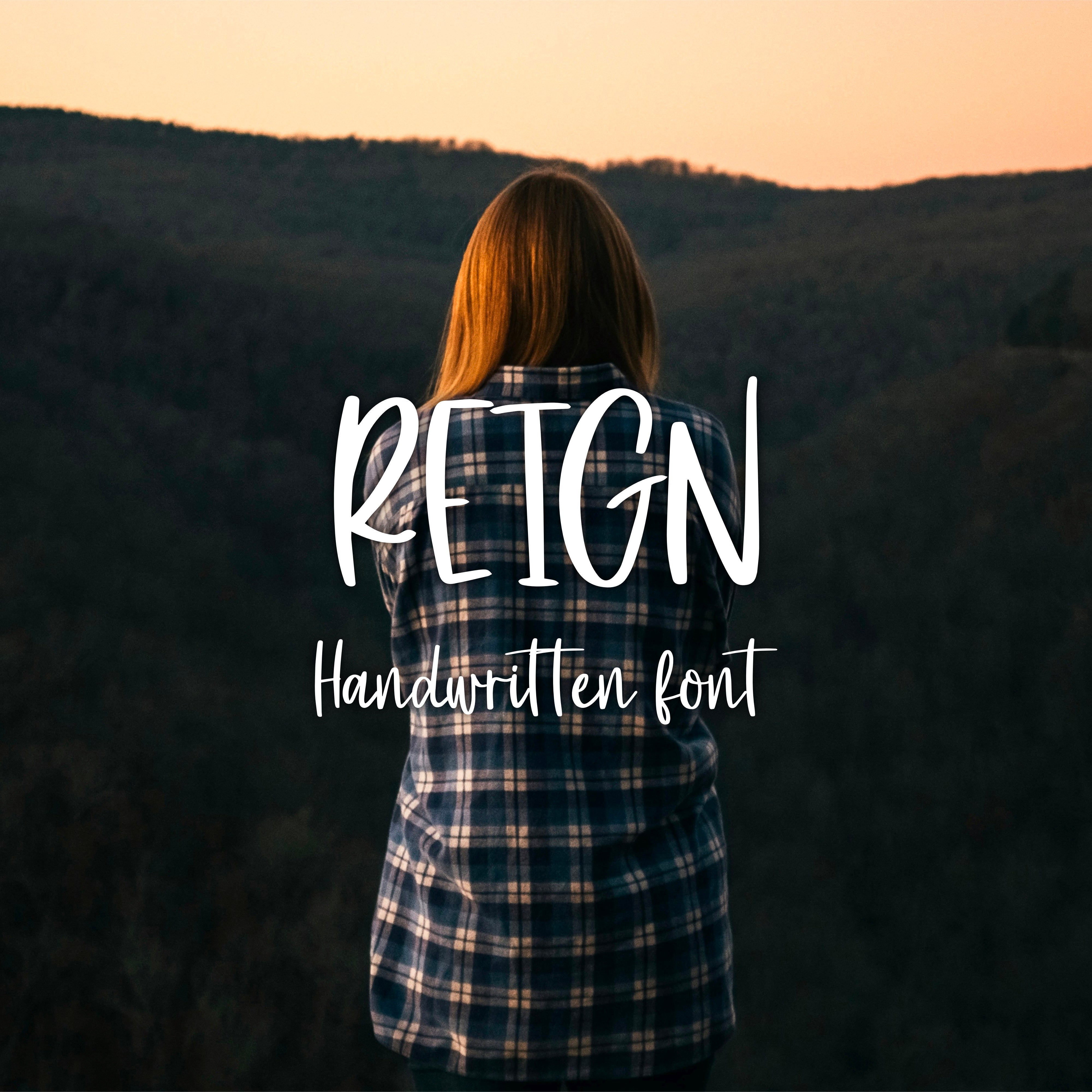 Reign Handwritten font